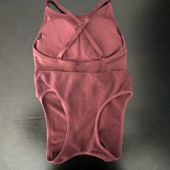 Mesh Pink Crop Top - Picture 4 of 5